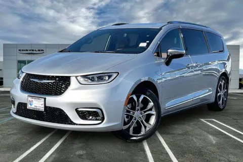 Silver 2026 Chrysler Pacifica Pinnacle for sale in Indio, CA