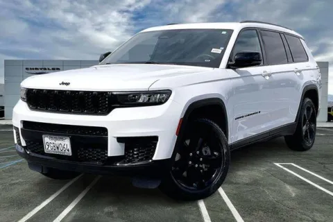 White 2023 Jeep Grand Cherokee L Altitude for sale in Indio, CA