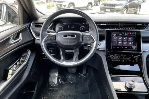 More photos of 2023 Jeep Grand Cherokee L Altitude at I-10 Chrysler Dodge Jeep Ram, CA
