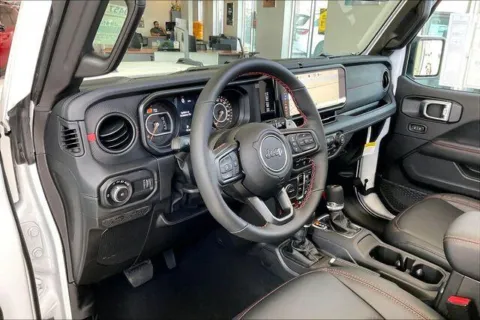 More photos of 2026 Jeep Wrangler 4-door Moab 392 at I-10 Chrysler Dodge Jeep Ram, CA