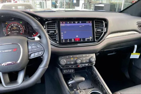 More photos of 2026 Dodge Durango Gt Premium Awd Hemi V8 at I-10 Chrysler Dodge Jeep Ram, CA