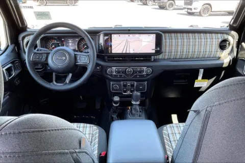 More photos of 2026 Jeep Gladiator 85th Anniversary Edition 4x4 at I-10 Chrysler Dodge Jeep Ram, CA