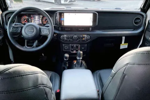 More photos of 2026 Jeep Gladiator 85th Anniversary Edition 4x4 at I-10 Chrysler Dodge Jeep Ram, CA