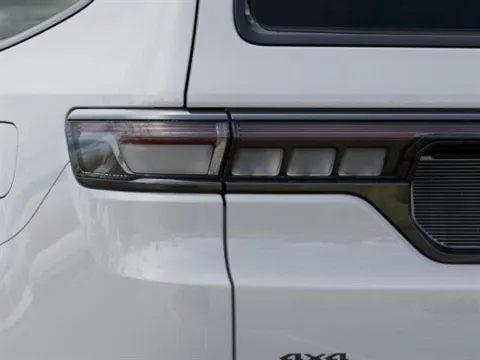 More photos of 2026 Jeep Grand Wagoneer Limited Altitude 4x4 at I-10 Chrysler Dodge Jeep Ram, CA