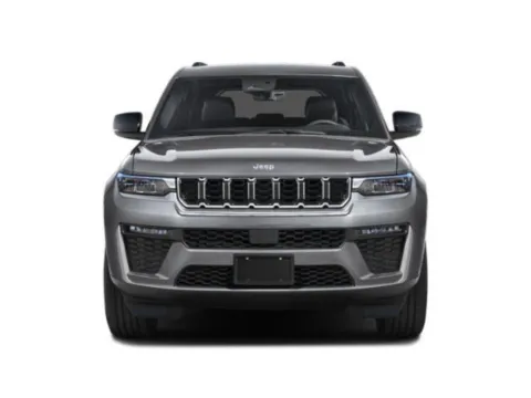 More photos of 2026 Jeep Grand Cherokee Limited 4x2 at I-10 Chrysler Dodge Jeep Ram, CA