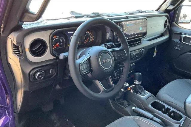 Jeep Wrangler photo 6