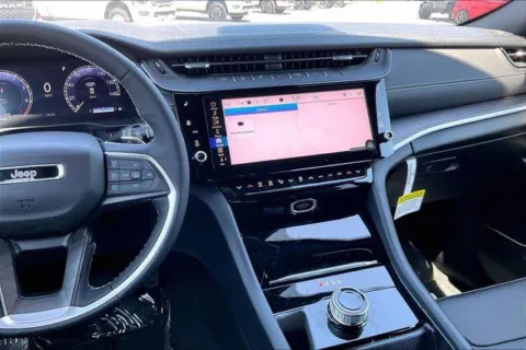 More photos of 2026 Jeep Grand Cherokee Limited 4x2 at I-10 Chrysler Dodge Jeep Ram, CA