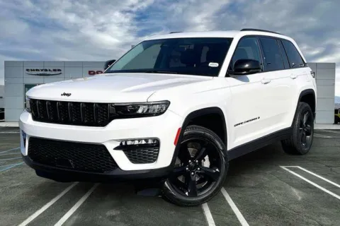 White 2023 Jeep Grand Cherokee Limited for sale in Indio, CA