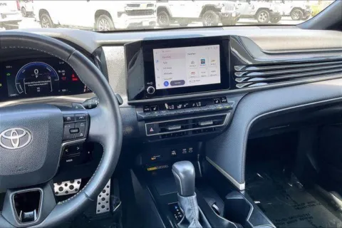 More photos of 2025 Toyota Camry SE at I-10 Chrysler Dodge Jeep Ram, CA
