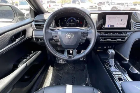 More photos of 2025 Toyota Camry SE at I-10 Chrysler Dodge Jeep Ram, CA