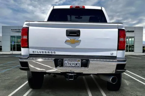 Another view of 2019 Chevrolet Silverado 2500 HD LT for sale in Indio, CA at I-10 Chrysler Dodge Jeep Ram
