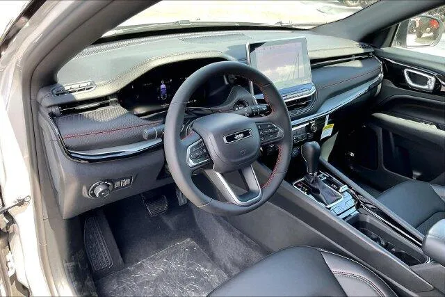 Jeep Compass photo 6