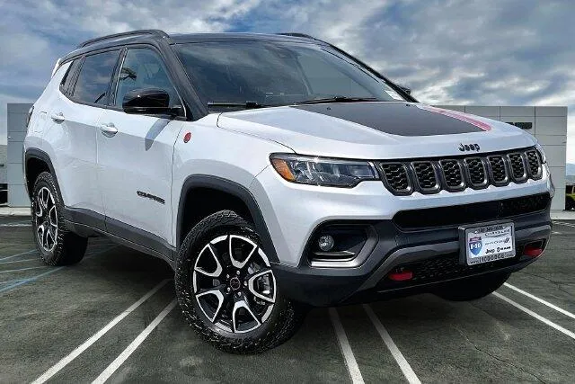 Jeep Compass photo 14
