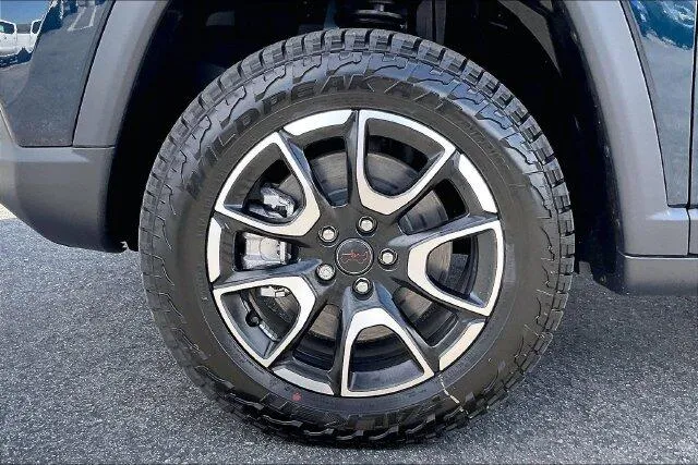 Jeep Compass photo 10
