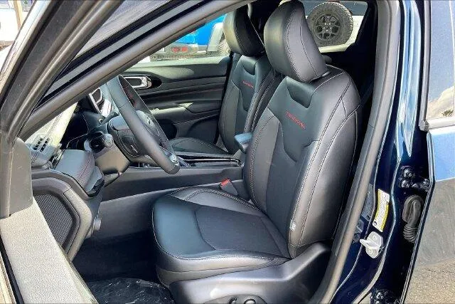 Jeep Compass photo 8