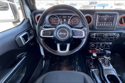 More photos of 2021 Jeep Gladiator Mojave at I-10 Chrysler Dodge Jeep Ram, CA