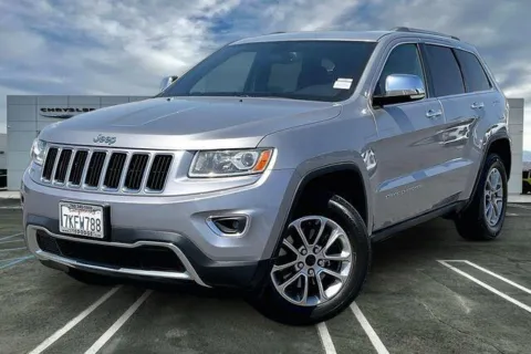 Silver 2014 Jeep Grand Cherokee Limited for sale in Indio, CA
