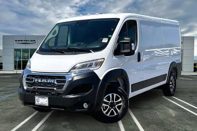 2026 RAM ProMaster Cargo Van SLT