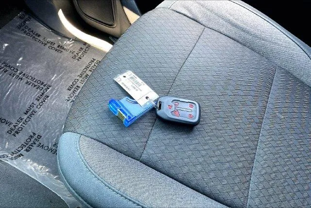 Chevrolet Silverado photo 11