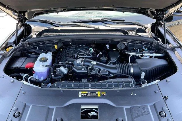 Jeep Grand Cherokee photo 9