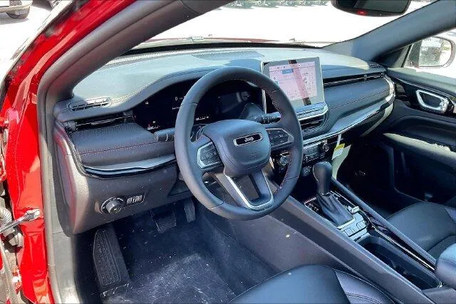 Jeep Compass photo 6