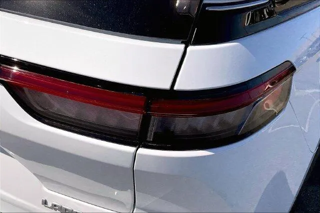 Jeep Grand Cherokee photo 12