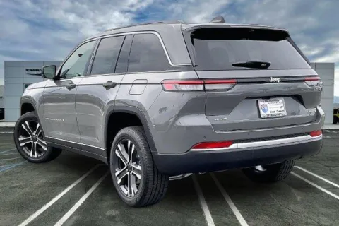 Photos of 2027 Jeep Grand Cherokee Limited 4x4 for sale in Indio, CA at I-10 Chrysler Dodge Jeep Ram
