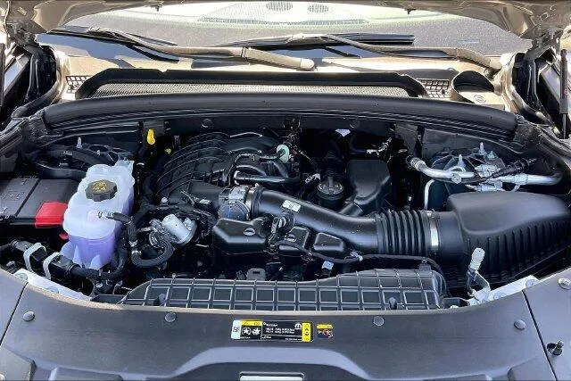 Jeep Grand Cherokee photo 9