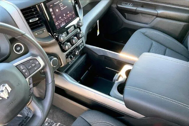 Ram 1500 photo 7