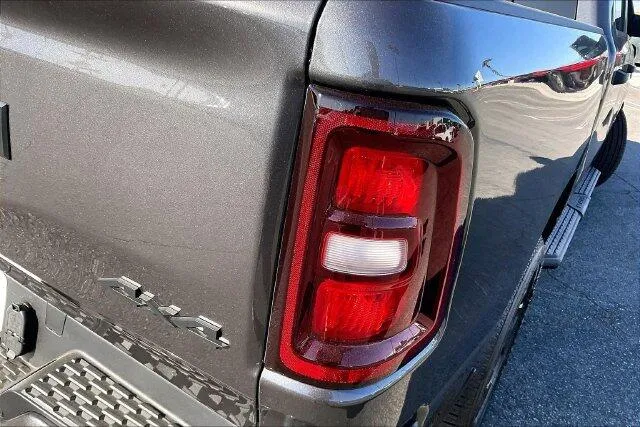 Ram 1500 photo 12