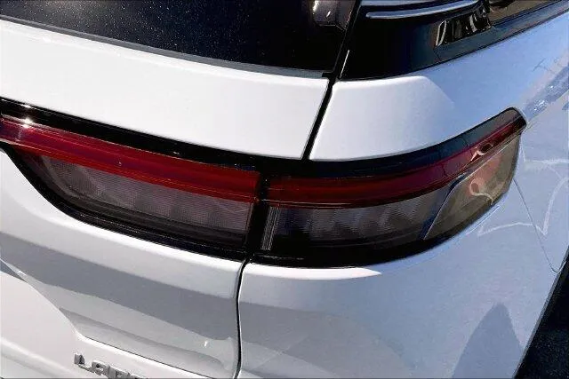 Jeep Grand Cherokee photo 12