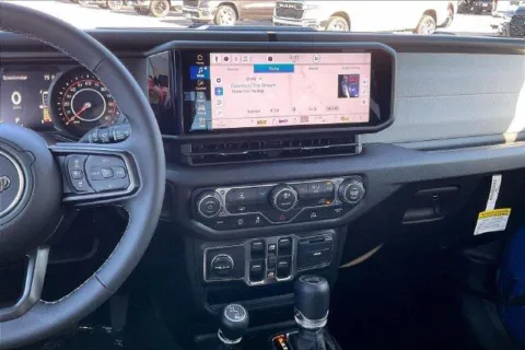 More photos of 2027 Jeep Wrangler 4-door California Edition at I-10 Chrysler Dodge Jeep Ram, CA