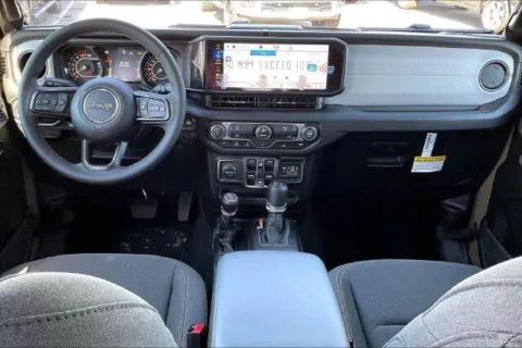 More photos of 2027 Jeep Wrangler 4-door California Edition at I-10 Chrysler Dodge Jeep Ram, CA