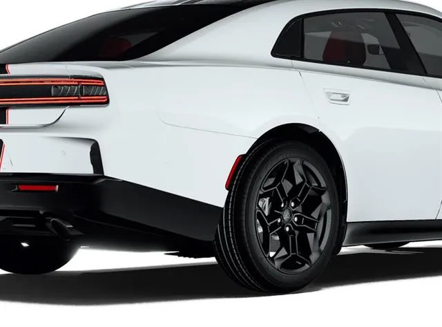 Dodge Charger photo 2