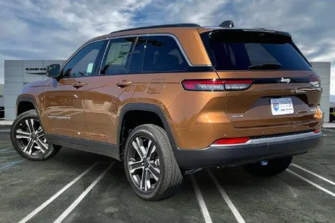 Photos of 2027 Jeep Grand Cherokee Limited 4x4 for sale in Indio, CA at I-10 Chrysler Dodge Jeep Ram