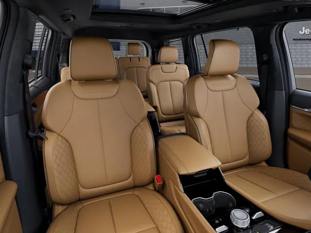 Jeep Grand Cherokee L photo 9