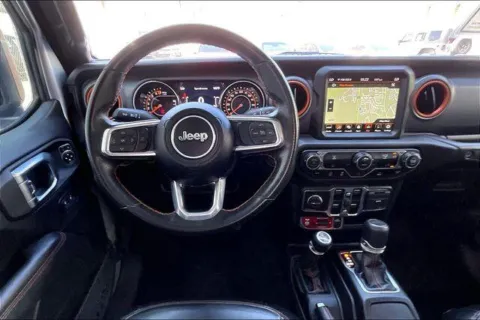 More photos of 2023 Jeep Gladiator Mojave at I-10 Chrysler Dodge Jeep Ram, CA