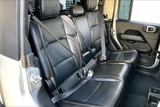 2023 Jeep Gladiator Mojave - Photo 25