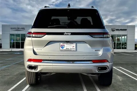 Another view of 2025 Jeep Grand Cherokee Overland 4x4 for sale in Indio, CA at I-10 Chrysler Dodge Jeep Ram