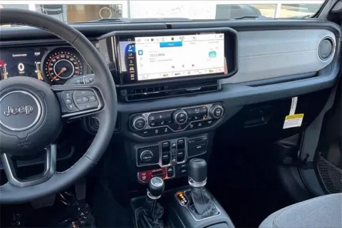 More photos of 2025 Jeep Gladiator Big Bear at I-10 Chrysler Dodge Jeep Ram, CA