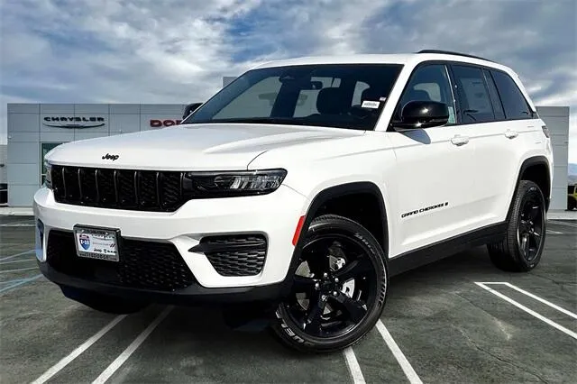 2025 Jeep Grand Cherokee Altitude X for sale in Indio, CA