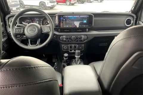 More photos of 2025 Jeep Gladiator Big Bear at I-10 Chrysler Dodge Jeep Ram, CA