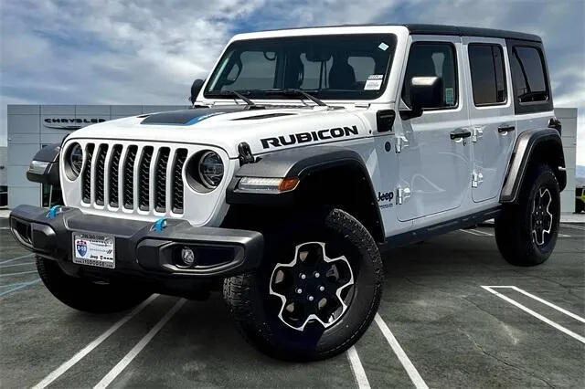 White 2022 Jeep Wrangler 4xe Unlimited Rubicon 4xe for sale in Indio, CA