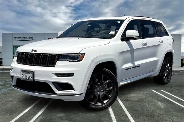 White 2021 Jeep Grand Cherokee High Altitude for sale in Indio, CA