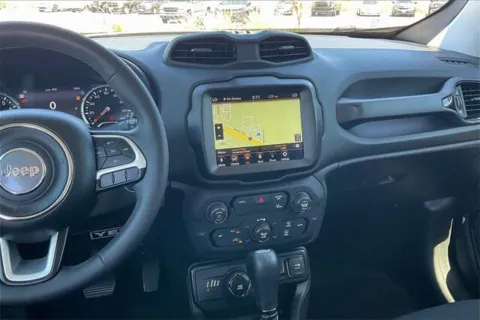More photos of 2023 Jeep Renegade Altitude at I-10 Chrysler Dodge Jeep Ram, CA