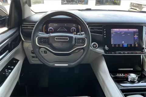 More photos of 2023 Jeep Wagoneer Series III at I-10 Chrysler Dodge Jeep Ram, CA