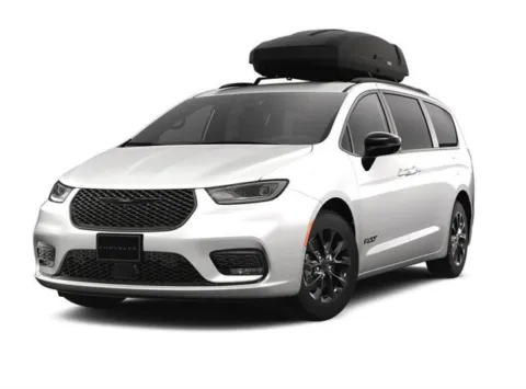 White 2025 Chrysler Pacifica Select for sale in Indio, CA