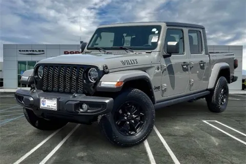 Gray 2022 Jeep Gladiator Willys for sale in Indio, CA