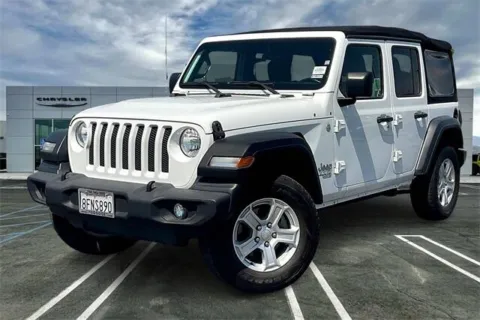 White 2018 Jeep Wrangler Unlimited Sport S for sale in Indio, CA