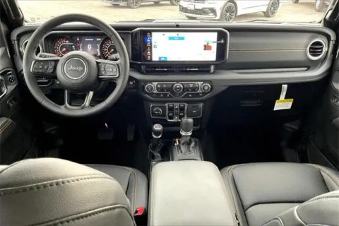 More photos of 2025 Jeep Gladiator High Tide at I-10 Chrysler Dodge Jeep Ram, CA
